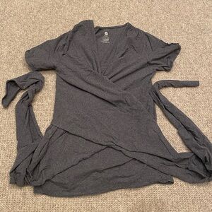 Kindred Bravely Skin to Skin Nursing Wrap Top